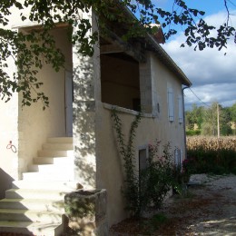 Creation of a straight stair and plastering of front wall